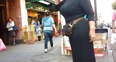 హూకర్ ఆమె సేవలకు సెక్స్ వీడియో తెలుగు మూవీ అబ్బాయిలు గుంపు ఒక డిస్కౌంట్ ఇచ్చింది