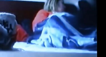 అమ్మాయి సెక్స్ వీడియో తెలుగు లో వీడియో చూపిస్తుంది స్టెప్డాడ్ హస్త ప్రయోగం పుస్సీ మరియు ఉత్తేజపరిచే అతనికి