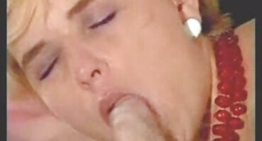 ముధీరిన సెక్స్ రంధ్రం తెలుగు సెక్స్ కావాలి వీడియో లో హార్డ్ ఆత్మవిశ్వాసం నుండి అరుస్తూ యువ తీపి నిమ్పో