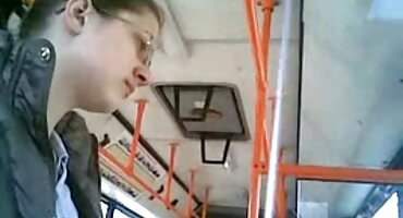 అందమైన భార్య సక్స్ సెక్స్ తెలుగు వీడియో భర్త పెద్ద ఆత్మవిశ్వాసం మరియు అతనికి డాగీ స్టైల్ ఇస్తుంది