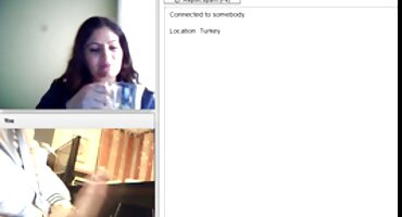 టీచర్ ఆమె దృష్టితో విద్యార్థిని ఆకర్షించింది మరియు అతనికి ఇబ్బంది పెట్టాడు సెక్స్ వీడియో కం తెలుగు