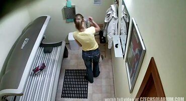 పచ్చబొట్టు పొడిచిన వ్యక్తి వారి జ్యుసి పుస్సీ లో యువ అందాలను ఫక్స్ సెక్స్ వీడియో తెలుగు డౌన్లోడ్