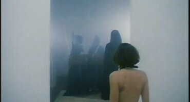 కెంట్ ఒక వెంట్రుకల పుస్సీ తో ఒక సన్నని నల్లటి జుట్టు గల స్త్రీని లో తెలుగు లో సెక్స్ వీడియో కాల్ ఇబ్బంది పెట్టాడు