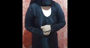 గై నైపుణ్యంగా సన్నని తెలుగు సెక్స్ వీడియో తెలుగు సెక్స్ అందగత్తె నాకు మరియు ఒక బోనర్ ఆమె లాగి