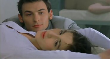 నైజర్ ఇబ్బంది పెట్టాడు ఒక అందమైన నల్లటి జుట్టు గల స్త్రీని హార్డ్ ముందు ఒక తెలుగు సెక్స్ వీడియో వీడియో చిక్ ఫోటోగ్రాఫర్