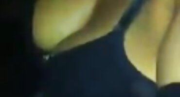 ఒక ధృఢనిర్మాణంగల ఈతగాడు పూల్ సైడ్ బోనింగ్ న చిన్న మృదువైన గోధుమ-బొచ్చు ఎనీలింగ్ కొళ్ళగొట్టుట తెలుగు సెక్స్ వీడియో వీడియో